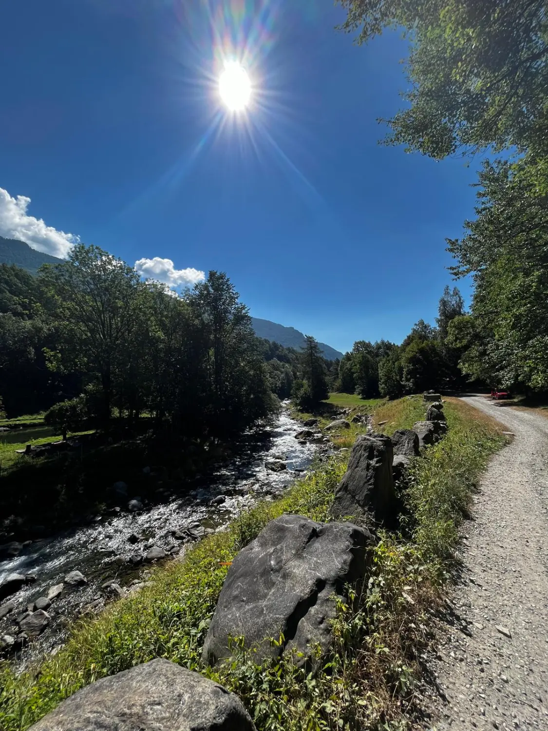 Last-Minute-Angebote, Ofertas de última hora, Last-minute deals 