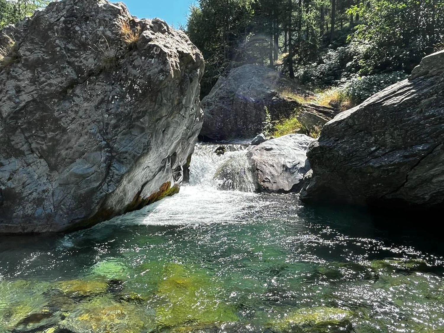 Hotels buchen, Reservar hoteles, Book hotels 