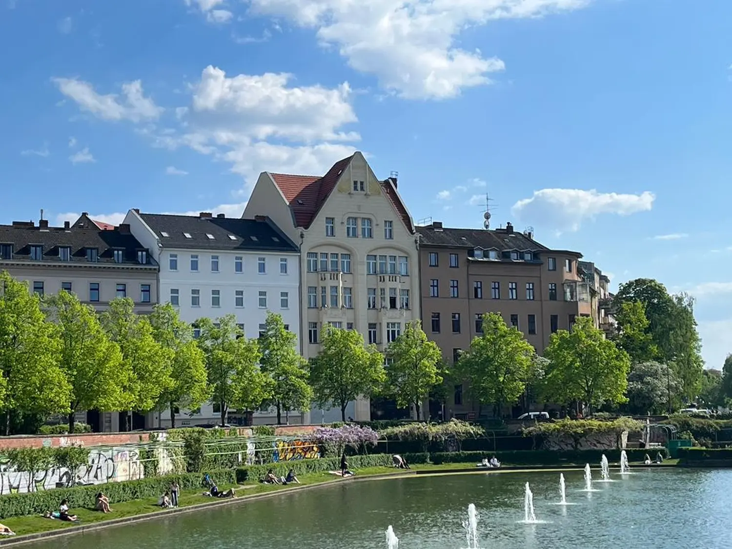 Individualisierte Reisen, Viajes personalizados, Custom travel 