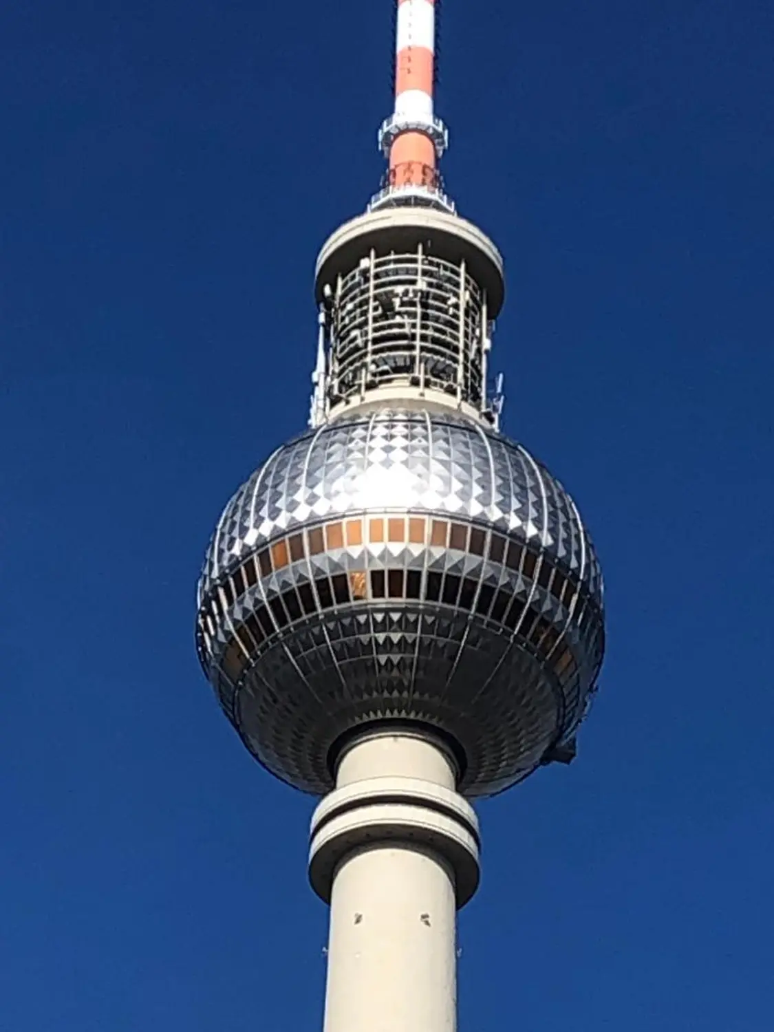 Hotels buchen, Reservar hoteles, Book hotels 